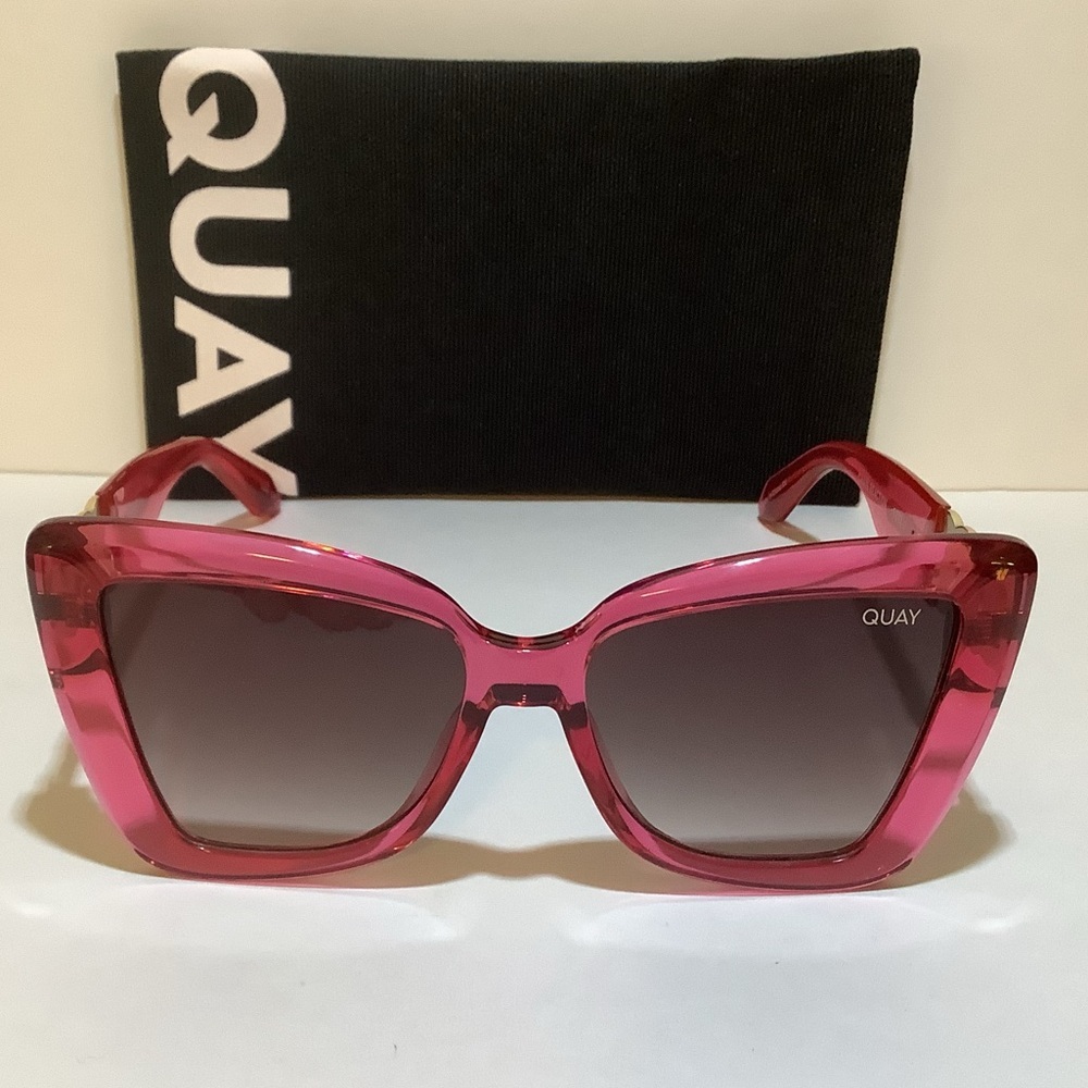 Quay Australia Chain Reaction Pink Cat Eye Sunglasses New - Picture 2 of 5